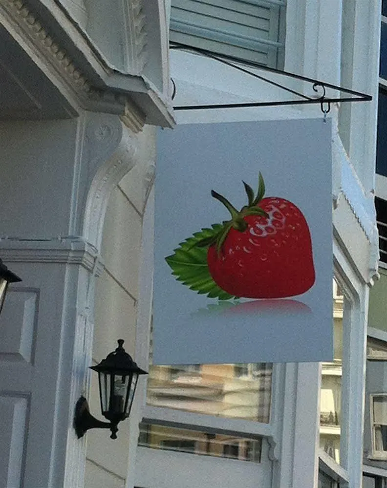 Strawberry Fields Hotel Brighton 3*,  United Kingdom