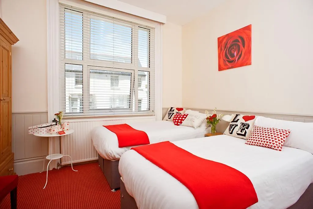 Strawberry Fields Hotel Brighton Guest house