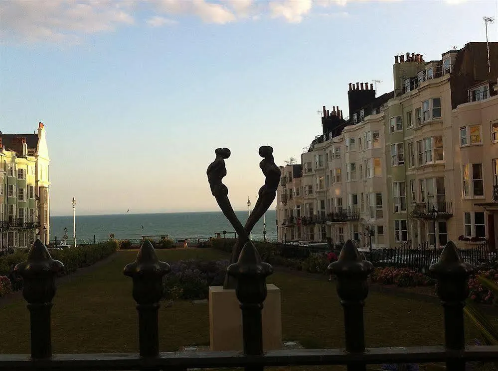 Guest house Strawberry Fields Hotel Brighton